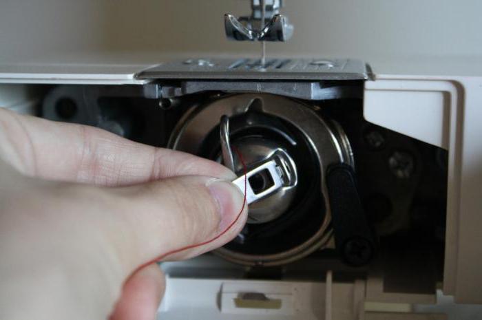 заправка нитки в швейную машинку