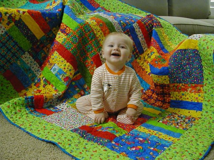 детское лоскутное одеяло