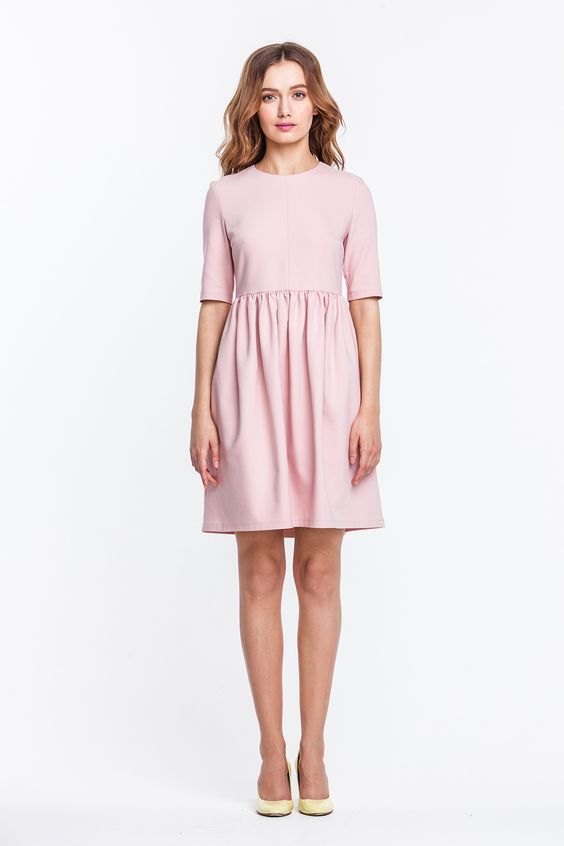 платье с юбкой тюльпан модный образ