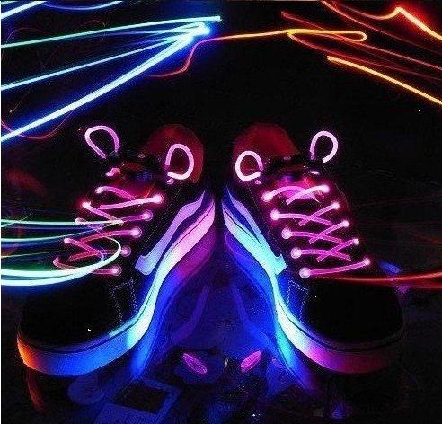 сколько стоят светящиеся шнурки