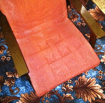 Чехлы на стулья и кресла (универсальные)