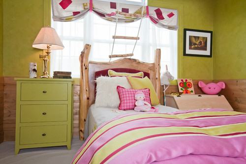 В детской спальне вместе с белым и розовым