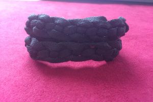 плетение браслетов из шнурков22