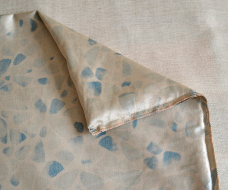 Обработка срезанного края ткани чехла подушки