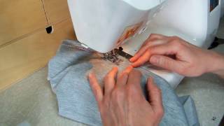 Подшиваем трикотаж на швейной машине