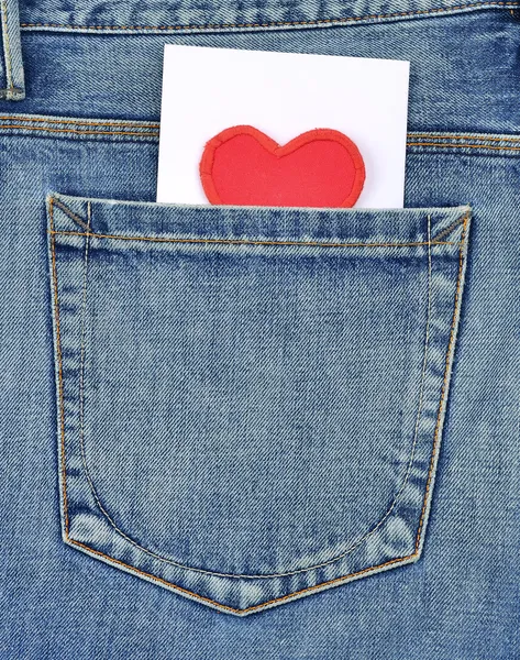 Задний карман джинсов с картой — стоковое фото