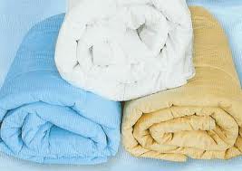 Как стирать пуховое одеяло